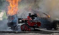 Kisah Robot yang Memadamkan Api di Katedral Notre Dame