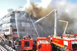 19 Mahasiswa Tewas akibat Kebakaran di Gedung Universitas India