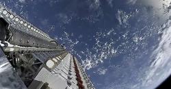 Sebulan Peluncuran, SpaceX Hanya Berkomunikasi dengan 57 Satelit Starlink