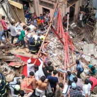 Rumah Ambruk Gegara Diguyur Hujan Deras Timpa Penghuni, 11 Orang Tewas