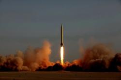 Iran Diam-Diam Uji Coba Rudal Balistik Shahab-3