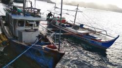 Menteri Susi Tenggelamkan 21 Kapal Vietnam yang Mencuri Ikan di Perairan Indonesia