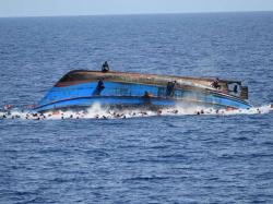 Kapal Imigran Terbalik di Italia, 2 Jenazah Ditemukan dan 25 Lain Hilang