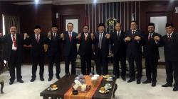 La Nyalla Kumpulkan Para Mantan Ketua DPD sebelum Hadiri Pelantikan Presiden