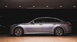 Gunakan Radar, Mobil Menteri Baru Toyota Crown 2.5 HV Bisa Lindungi Penumpang dari Bahaya