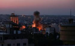 Eskalasi Membara, Hampir 200 Roket Ditembakkan dari Gaza ke Israel