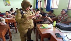 Miris, Ratusan HP Siswa SMP di Sragen Simpan Gambar dan Video Porno
