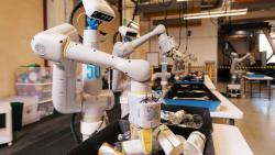 X Alphabet Ingin Bikin Robot yang Dapat Lakukan Tugas di Sekitar Manusia