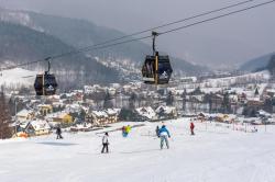 Ledakan Gas di Resor Ski Polandia, 4 Orang Tewas