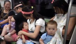 Lagi Tren, Perempuan Lajang China Incar Sperma Donor dari Pria Asing
