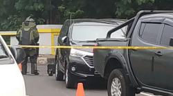 Tim Jihandak Polda Metro Bongkar Koper Mencurigakan di Jalan Veteran