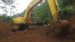 4 Alat Berat Dikerahkan Evakuasi Longsor di Banjarnegara