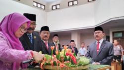 Lawan Produk Asing, Bupati Kulonprogo Minta DPRD Dukung Produk Lokal
