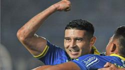 Persib Bandung Resmi Perpanjang Kontrak Esteban Vizcarra