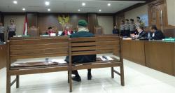 Hakim PN Jakarta Pusat Izinkan Kivlan Zen Pulang Kampung ke Padang