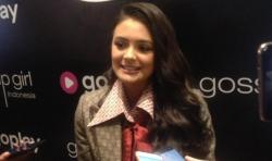 Amanda Rawles Ungkap Tantangan Jadi Pemeran Utama Film Gossip Girl Indonesia