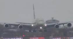 Viral, Pilot Etihad Daratkan Pesawat Airbus A380 Nyaris Vertikal akibat Terjangan Badai