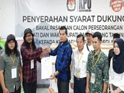 Vokalis Jamrud Krisyanto Lolos Verifikasi Berkas Dukungan di Pilkada Pandeglang