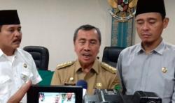 Gubernur Riau Syamsuar Tetapkan Status Siaga Darurat Korona Satu Bulan
