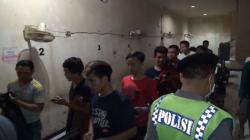 Diimbau Tetap Rumah, Pemuda di Semarang Malah Nongkrong di Rental PS