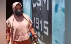 Video Ketua RT Perempuan di Makassar Cambuk Warga Agar Tidak Keluar Rumah