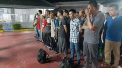 Dibebaskan Lebih Cepat Gegara Corona, 39 Napi di Lapas Jambi Sujud Syukur