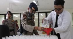 Corona Mewabah, Produksi Hand Sanitizer dari Arak Bali Ditarget 10.000 Liter<