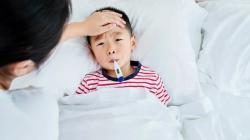 Orang Tua Wajib Tahu, Ini Gejala Khas Pneumonia 'Misterius' pada Anak