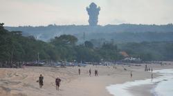 Ada Larangan Mudik, Wagub Cok Ace Minta Wisatawan Tetap Diizinkan Datang ke Bali