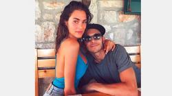 Valentino Rossi Jalani Masa Karantina bersama Pacarnya yang Seksi