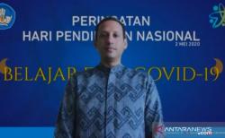 Guru Honorer Bandung Kirim Surat Cinta untuk Nadiem Makarim, Begini Isinya