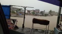 Puluhan Desa di Banda Aceh Dilanda Banjir, Warga Bertahan di Rumah