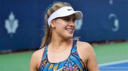 Si Cantik Eugenie Bouchard Tak Nyaman Dilatih Pria
