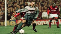 5 Jersey Tandang MU Paling Aneh, Nomor 3 ‘Bawa Sial’