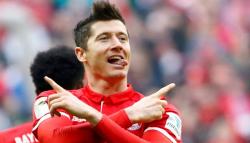 5 Pesepak Bola Top Berpendidikan Tinggi, Satu Pemain Pakai Dirinya Sendiri untuk Penelitian Skripsi