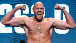 Juara Kelas Berat WBC Tyson Fury Malah Tumbang Sebelum Hadapi Deontay Wilder
