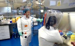 Mantan Intel Inggris Sebut Covid-19 Virus Buatan Manusia di Wuhan