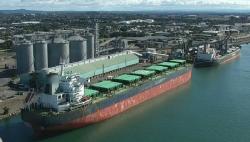 Buronan Australia Ditangkap saat Bersembunyi di Ventilasi Udara Kapal Barang Malaysia