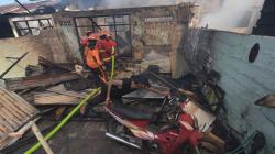 5 Rumah Dinas TNI AD Kodam IX Udayana Ludes Terbakar