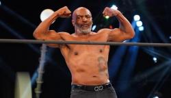 Mike Tyson Menyesal Punya Ayah Germo