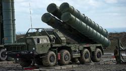 Ketegangan dengan AS Kian Memanas, Rusia Kirim Paket Kedua Rudal S-400 ke China