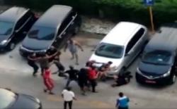Video 9 WNA Nigeria Ditangkap Polisi akibat Keroyok 4 Anggota Cyber Crime