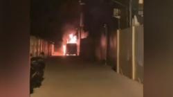 Video Kronologi Mobil Mewah Via Vallen Dibakar Orang Tak Dikenal