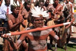 Penduduk Asli Benua Australia adalah Suku Apa? Ini Jawabannya
