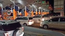 Libur Panjang HUT ke-75 RI, Jalan Tol Cipali Ramai Lancar