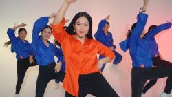 Yura Yunita dan Dipha Barus Hadirkan Hoolala, Lagu untuk Introspeksi dan Refleksi