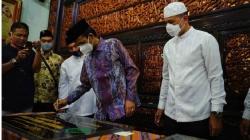Ustaz Abdul Somad dan Wagub Sumut Teken Prasasti Pembangunan Masjid di Deliserdang