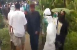 Video Satgas Covid-19 Diusir Warga di Cikarang