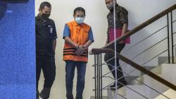 KPK Tahan Mantan Bupati Bogor Rachmat Yasin