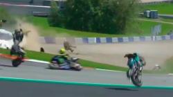 Detik-Detik Tabrakan Horor Johann Zarco dan Franco Morbidelli di Red Bull Ring
